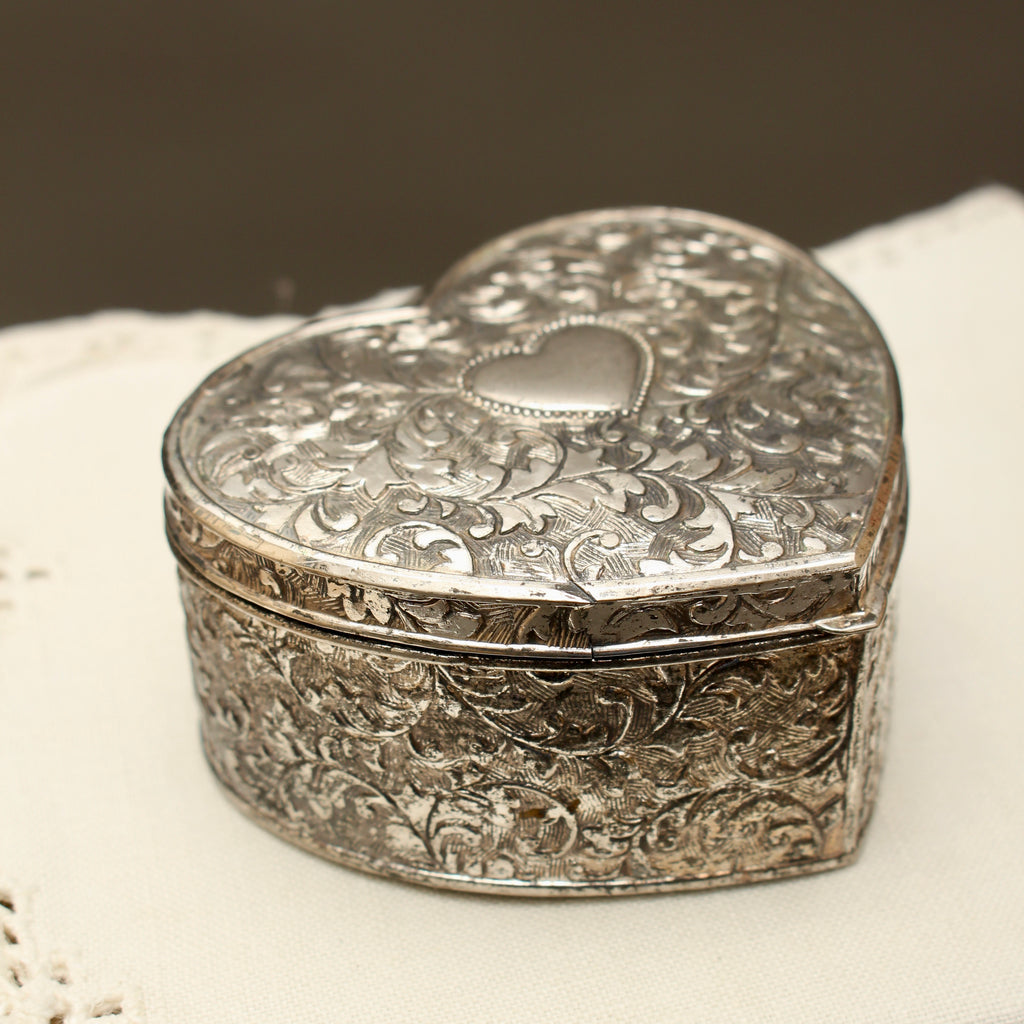 Vintage Viners Silver Plated Heart Trinket Box - Mid-Century Repousse Jewellery Casket