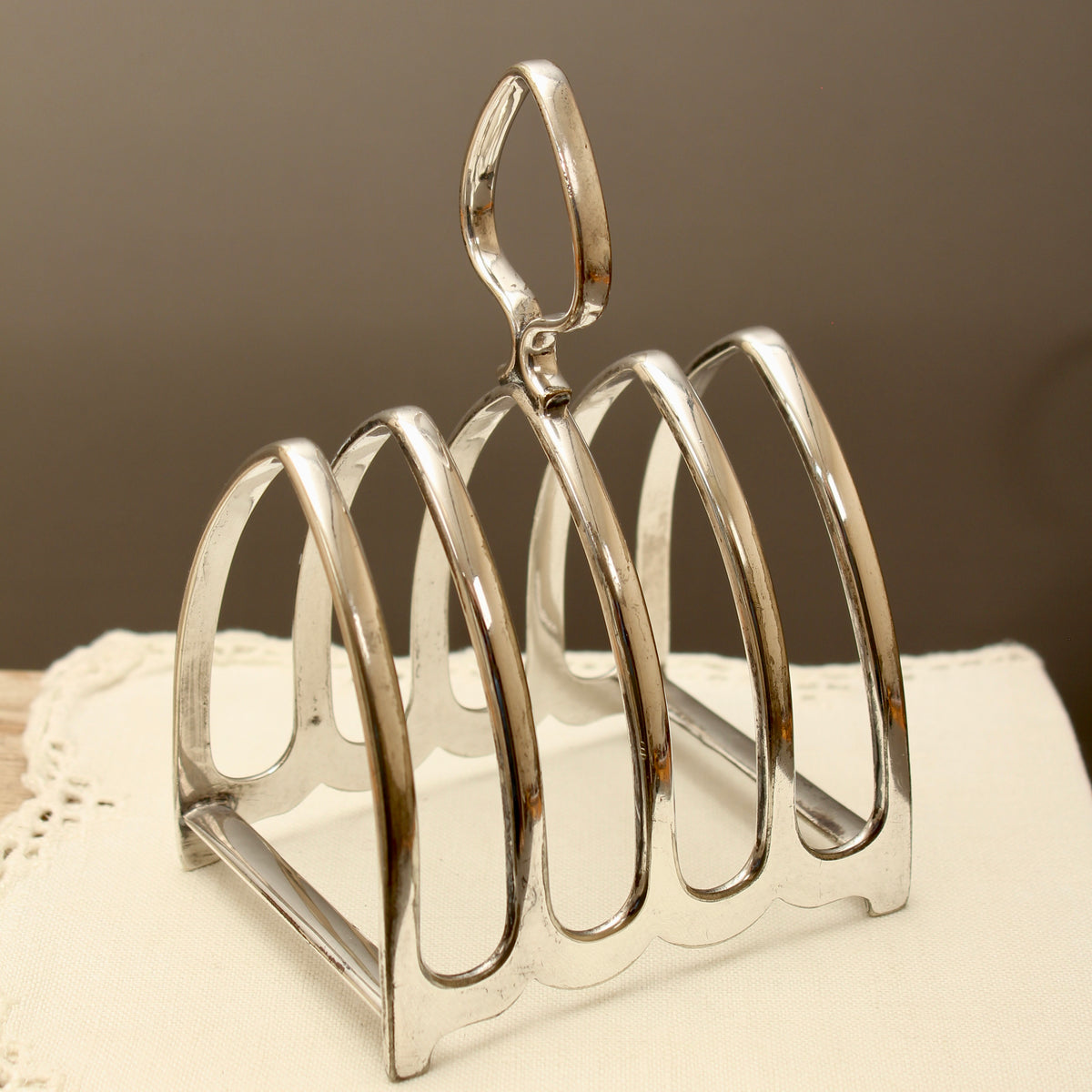 Antique Henry Wilkinson Sheffield Silver Plated Toast Rack - 4-Slot Teardrop Handle Letter Rack (c.1900)