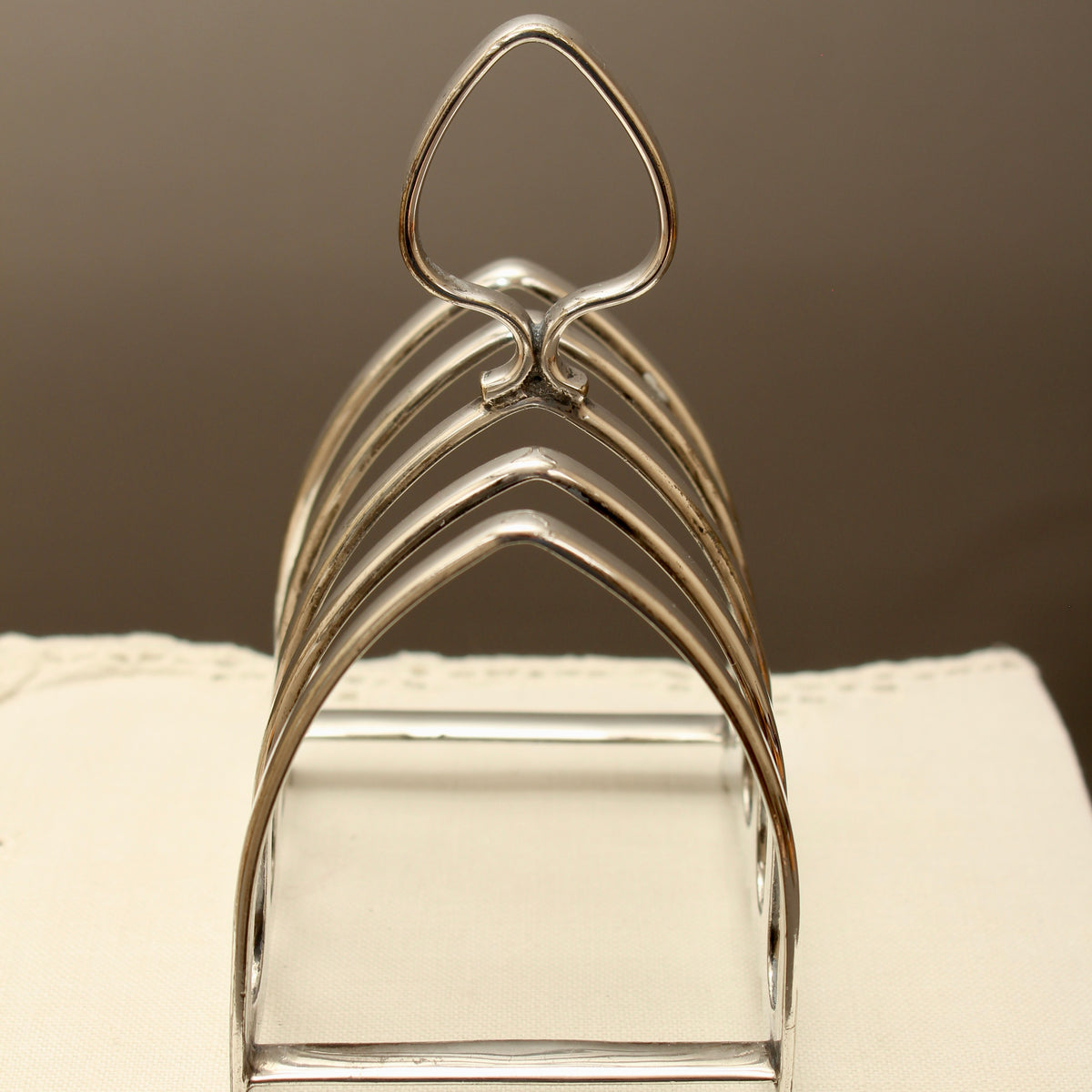 Antique Henry Wilkinson Sheffield Silver Plated Toast Rack - 4-Slot Teardrop Handle Letter Rack (c.1900)
