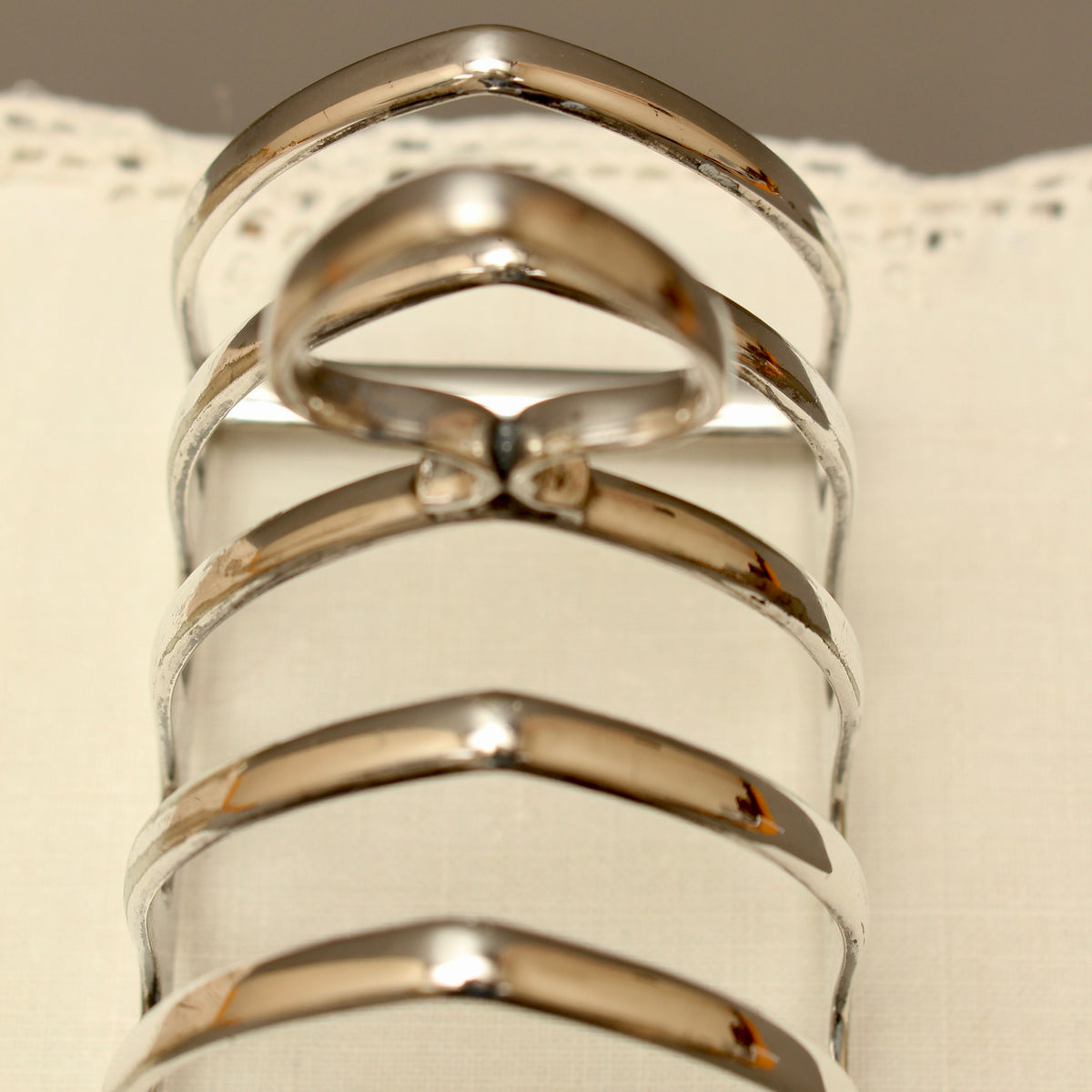 Antique Henry Wilkinson Sheffield Silver Plated Toast Rack - 4-Slot Teardrop Handle Letter Rack (c.1900)
