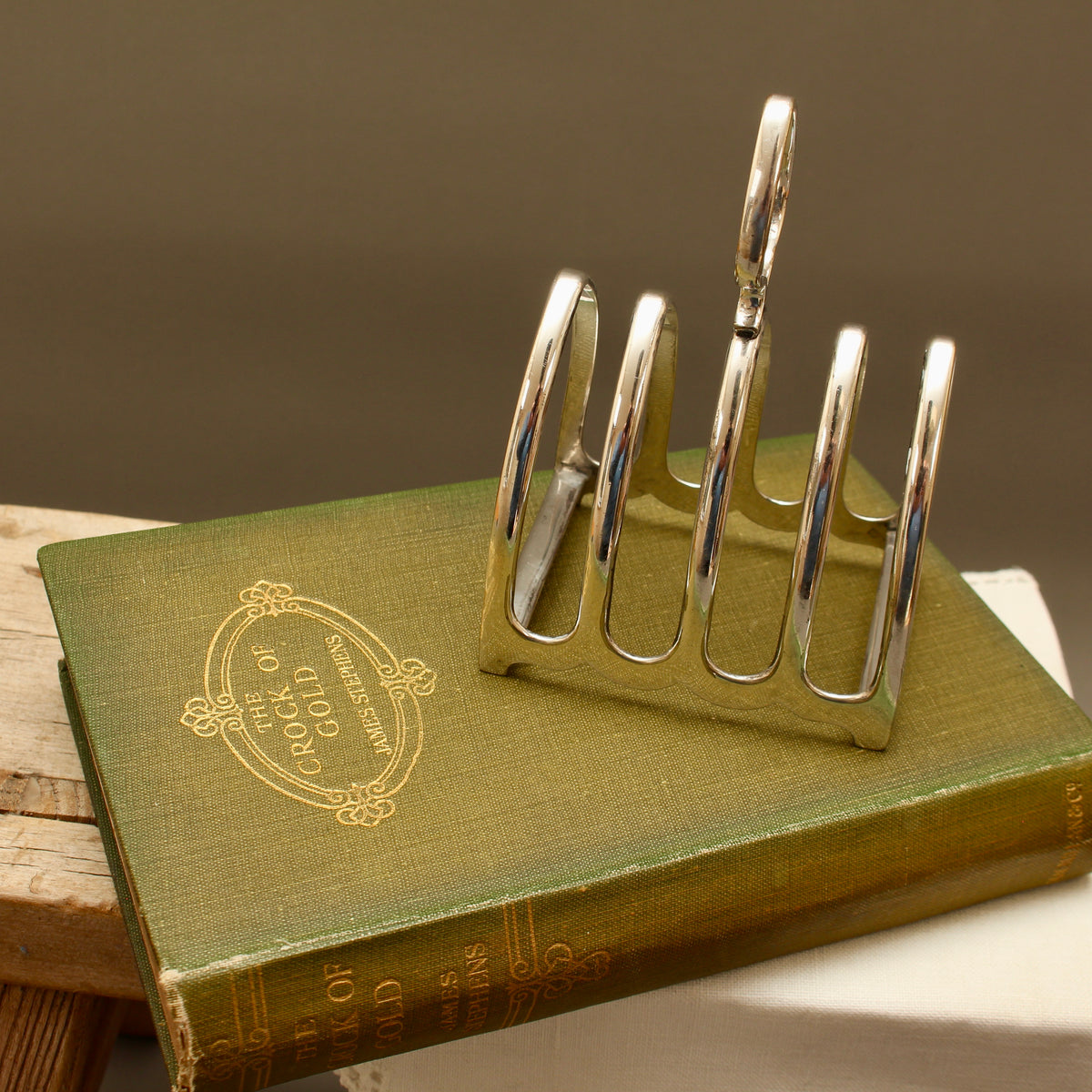 Antique Henry Wilkinson Sheffield Silver Plated Toast Rack - 4-Slot Teardrop Handle Letter Rack (c.1900)