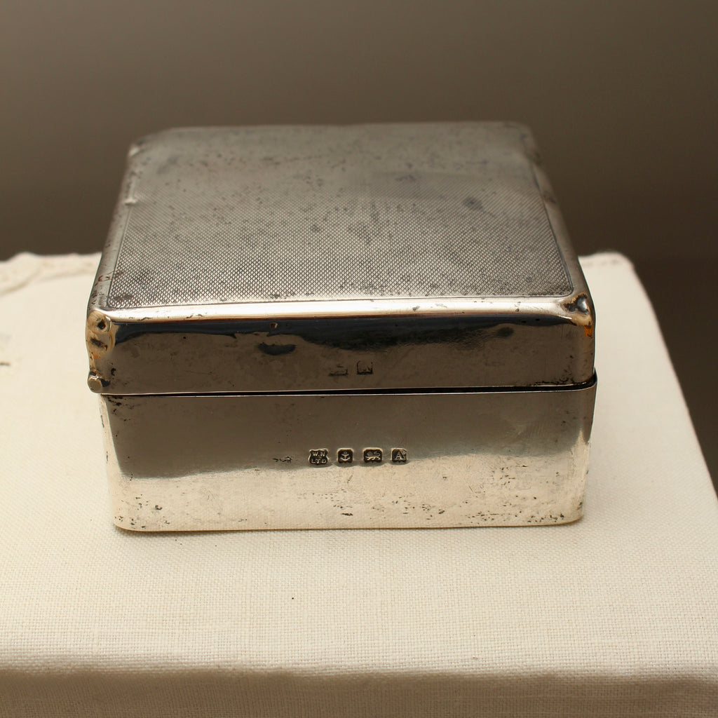 Art Deco Sterling Silver Cigarette Box (1925) | William Neale & Sons