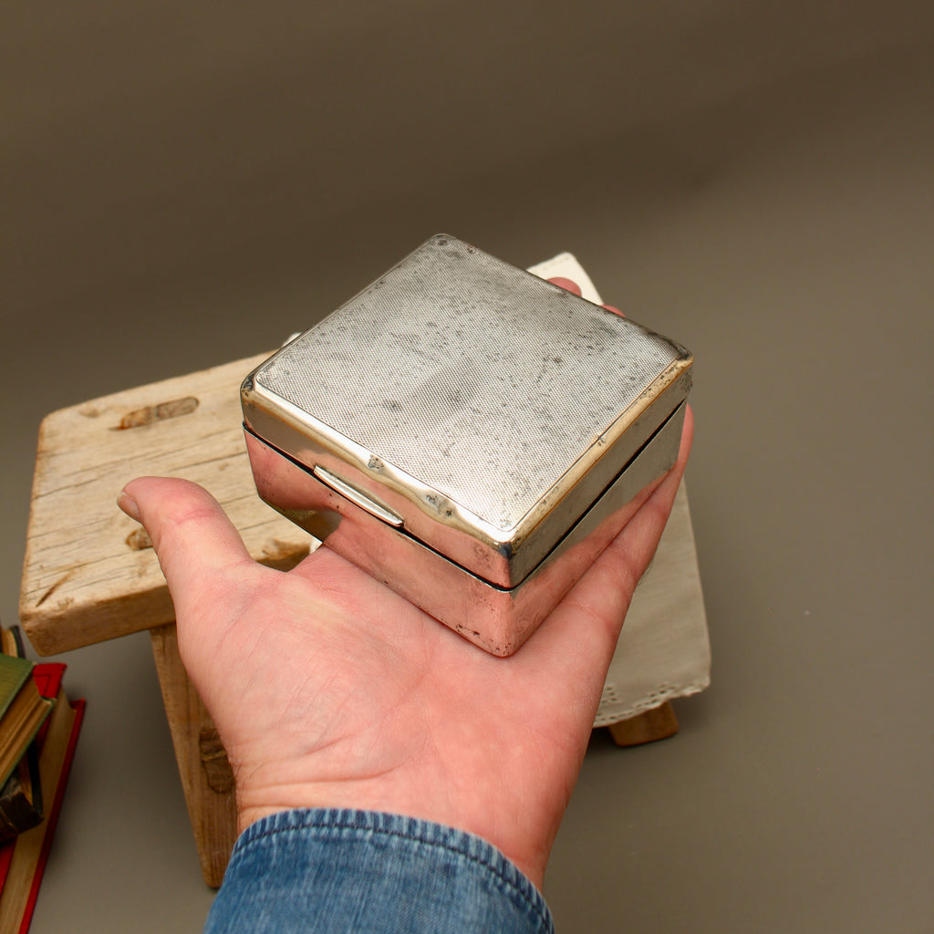 Art Deco Sterling Silver Cigarette Box (1925) | William Neale & Sons