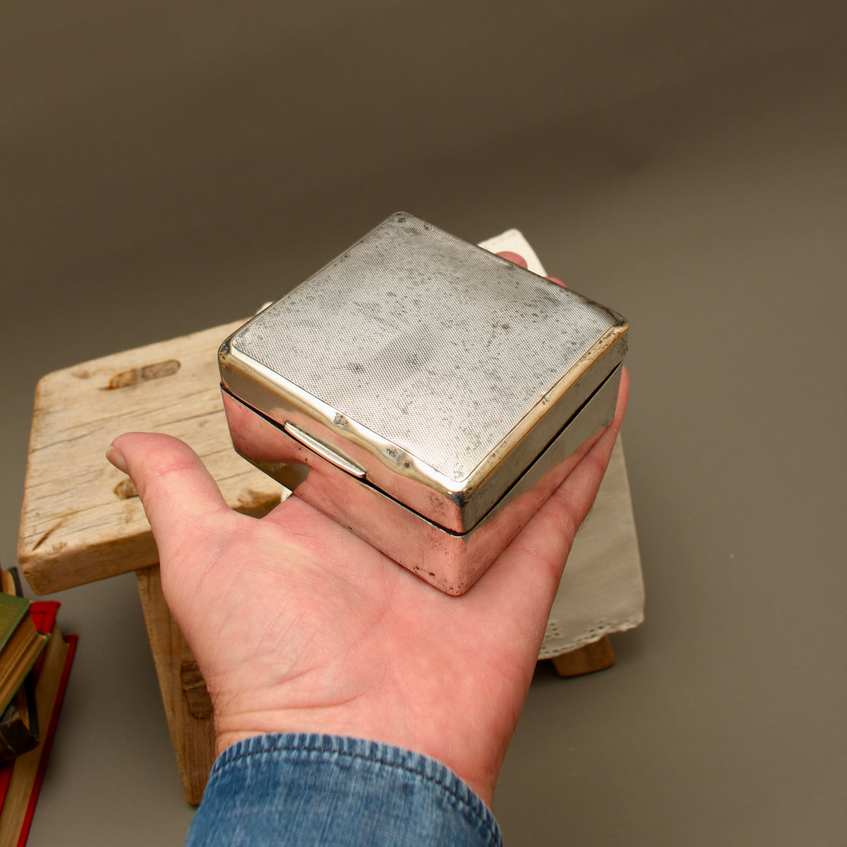 Art Deco Sterling Silver Cigarette Box (1925) | William Neale & Sons