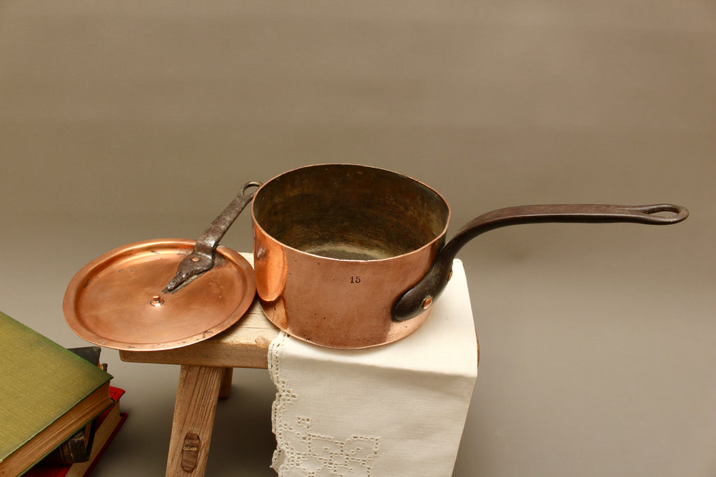 Antique Trinity College Cambridge Copper Saucepan & Lid (1901) | Collegiate Kitchenalia