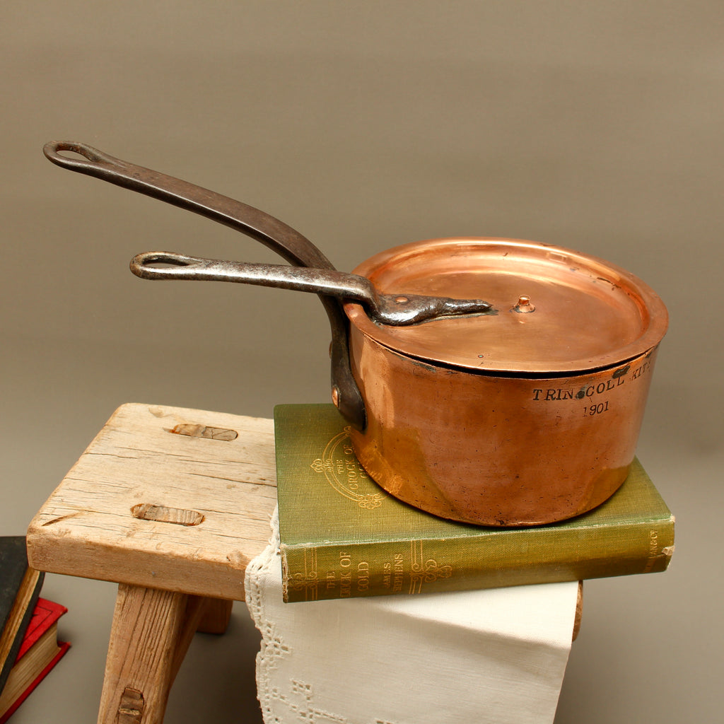 Antique Trinity College Cambridge Copper Saucepan & Lid (1901) | Collegiate Kitchenalia