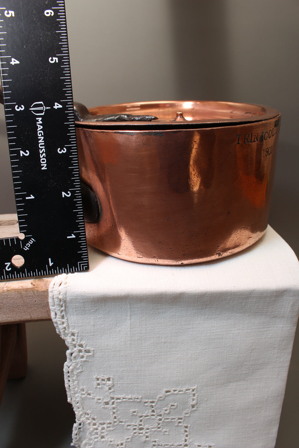 Antique Trinity College Cambridge Copper Saucepan & Lid (1901) | Collegiate Kitchenalia