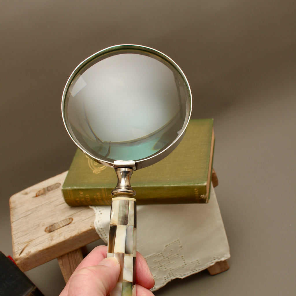 Checkered Mother of Pearl Handheld Magnifying Glass | Large Desk Magnifier