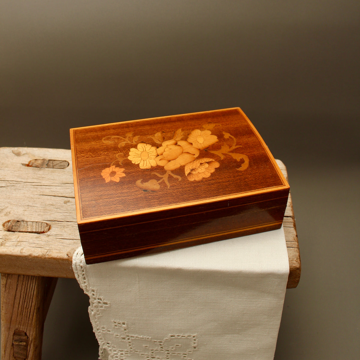 Italian Floral Marquetry Trinket Box | Sorrento Inlaid Wood Table Box