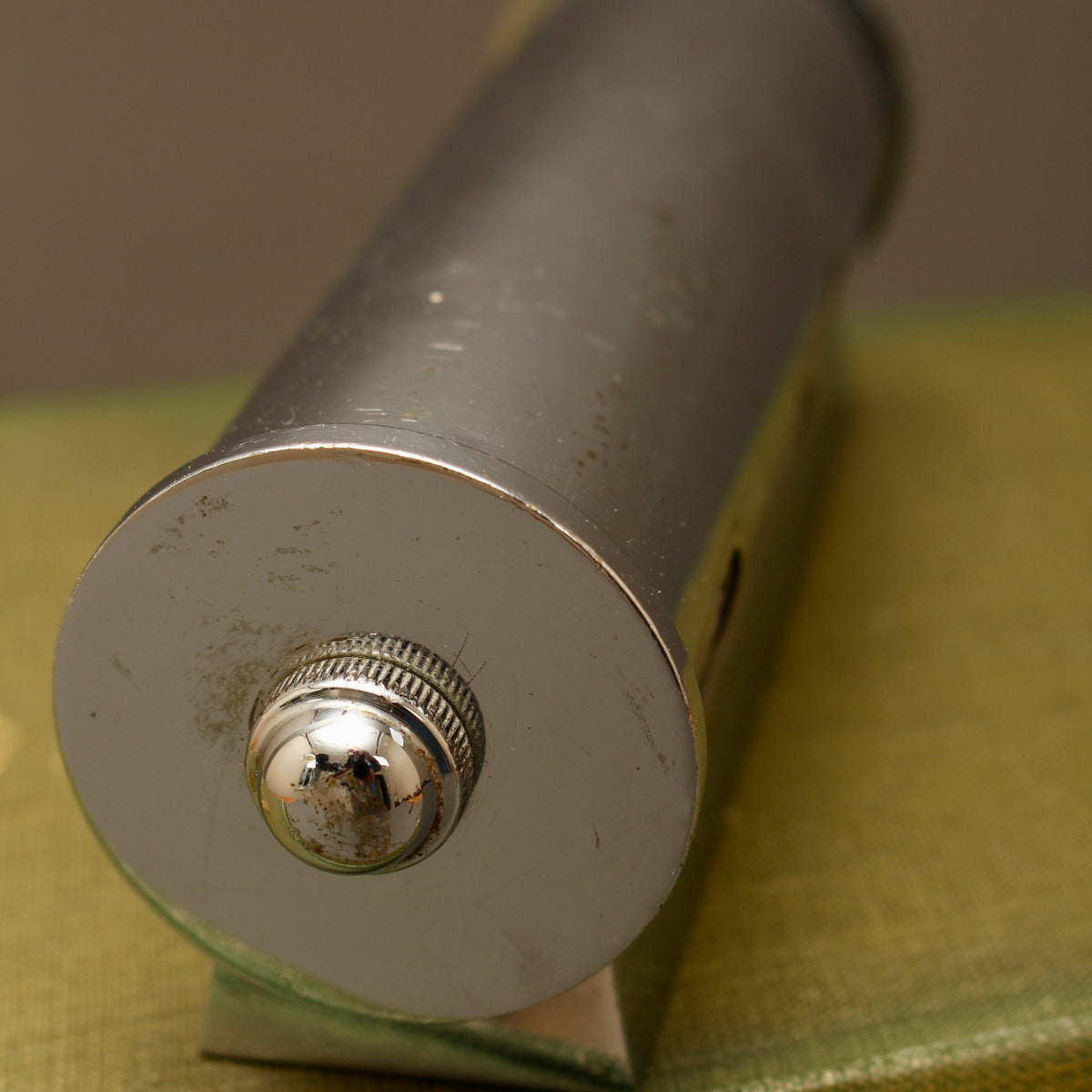 Mid-Century Chrome Cylinder Perpetual Desk Calendar | 1950s Metal Roller Calendar