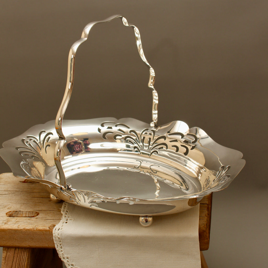 Vintage Cooper Brothers Sheffield Silver Plated Bon Bon Basket | Swing Handle Sweetmeat Dish