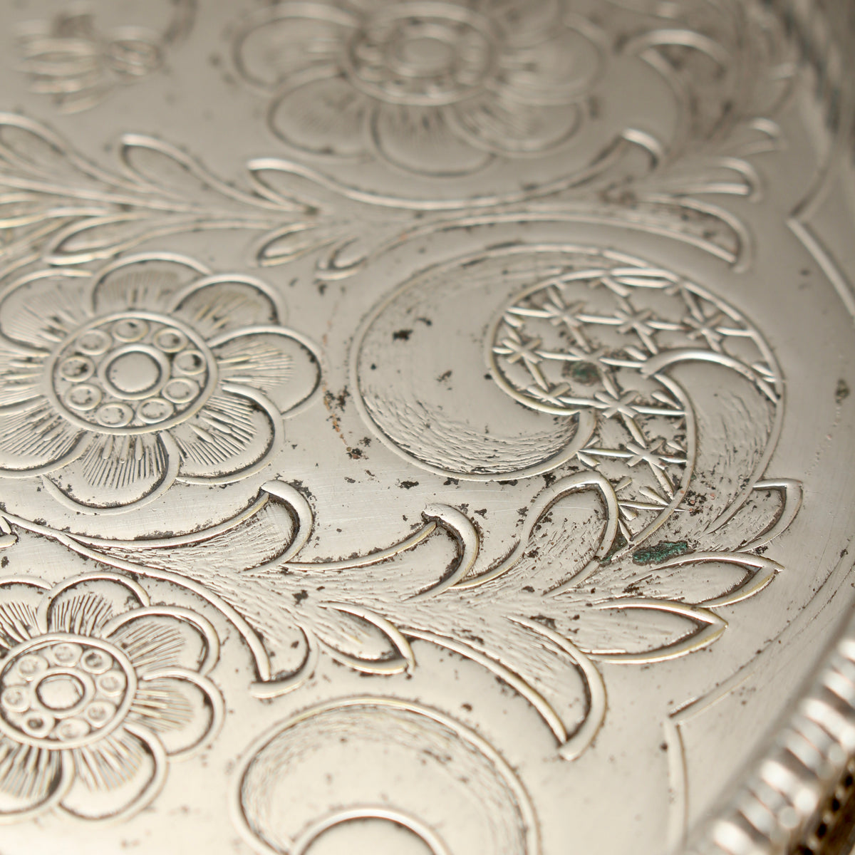 Vintage Viners of Sheffield Alpha Plate Chased Salver Round Gallery Tray