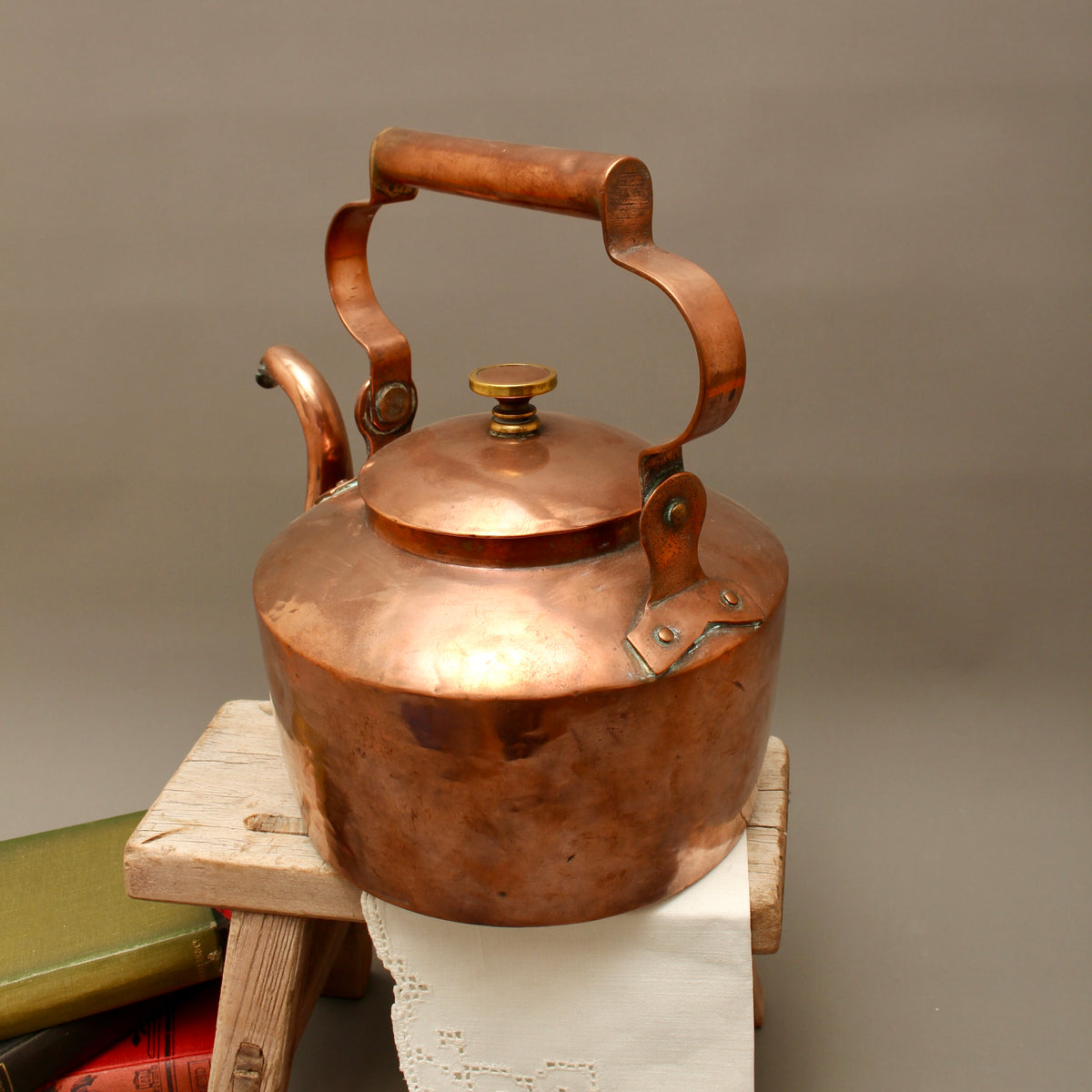 Large Antique 18th Century Georgian Hand-Crafted Copper Kettle Dovetail Seams