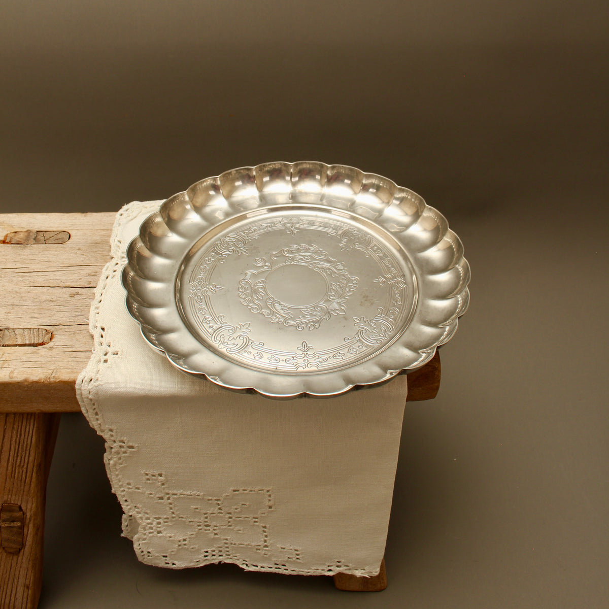 Vintage Viners of Sheffield Alpha Plate Scalloped Card Tray Trinket Dish