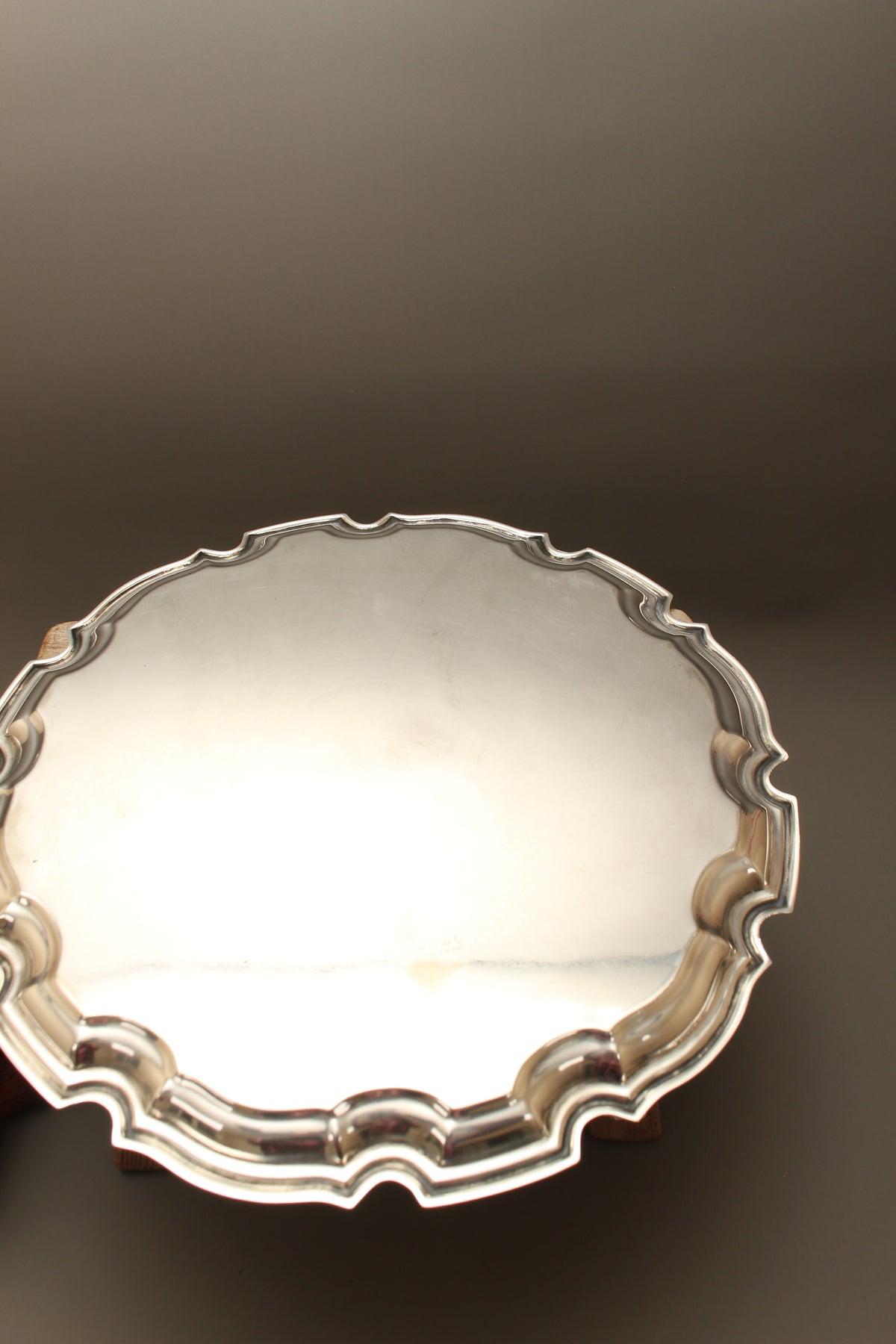 Antique Roberts & Belk Sheffield Silver Plate Salver Bleeding Copper Drinks Tray