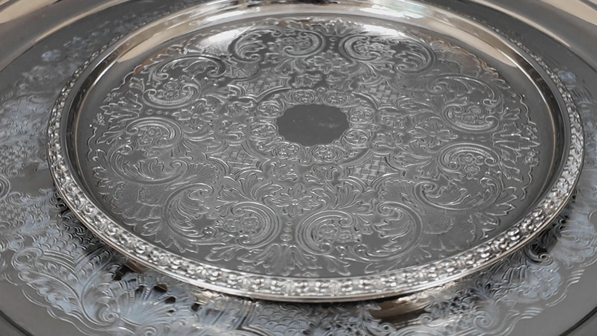 Vintage Ianthe Silver-Plated Round Salver – Ornate Engraved Drinks Gallery Tray